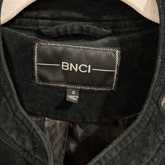 BNCO size 8 velvet Women's Black Jacket - Picture 2 of 5